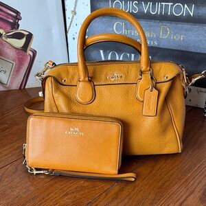 Coach Mini Bennett Satchel (F36677). With matching wallet. Mustard Yellow